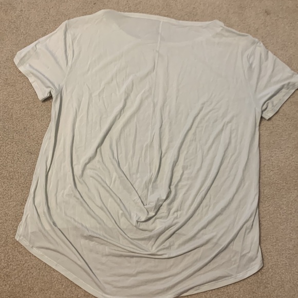 Lululemon High-Low Top Off-White Size 6 - Picture 2 of 2